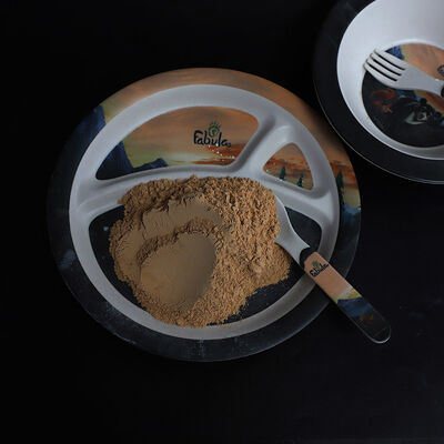 Normalna temperatura Czysta melamina proszek Niegroźna substancja stosowana w przemyśle wykończeniowym włókienniczym i przemysłu powlekania papieru