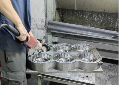 Forma stołowa z melaminy ISO 1 * 6 wnęka Niestandardowa miska z melaminy