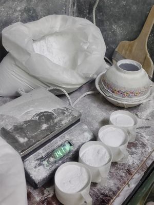 Luzem 99,8% czystości proszek żywicy melaminowej CAS 108-78-1 UF1P nietoksyczny