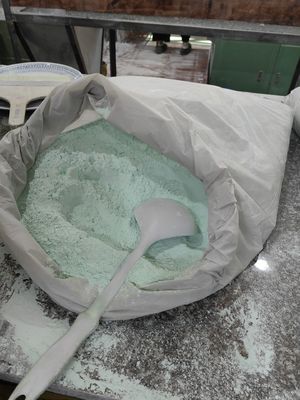 Proszek do formowania z melaminy 1,573 o gęstości 99,81% klasy przemysłowej