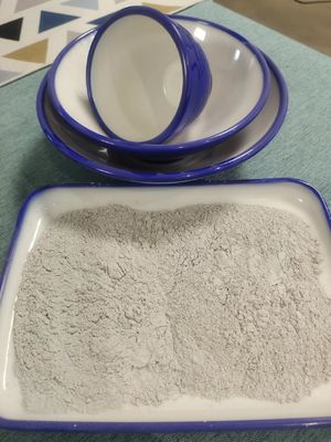 100% czysty biały proszek melaminowy UC1P do zastawy stołowej o gęstości 1,573