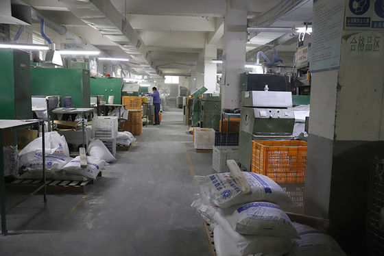 Zastawa stołowa OEM Proszek do formowania melaminy i formaldehydu 100% MMC