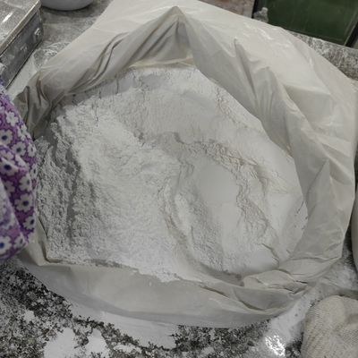 Nietoksyczny czysty proszek melaminy Biały wygląd dla normalnych temperatur i ciśnień