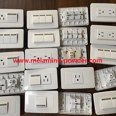 Wyposażenie w materiały sztuczne