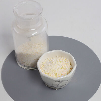 SHUANGYAN Zawartość popiołu 003 procent Granulki melaminy Formuła molekularna C3H6N6 Materiał odpowiedni do produkcji chemicznej przemysłowej