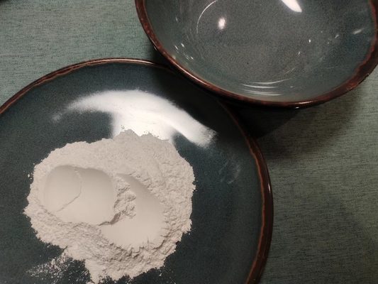 Biały proszek czystej melaminy do produkcji talerzy obiadowych